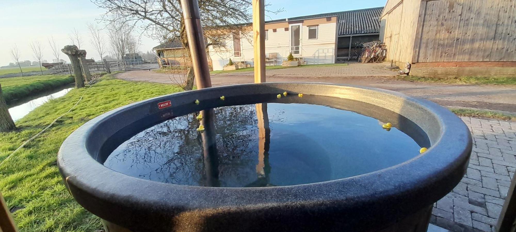 Stacaravan Op De Paardenboerderij Снек Екстериор снимка