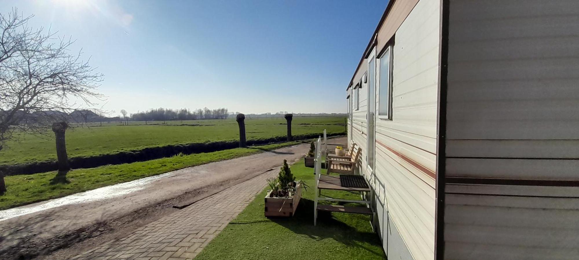 Stacaravan Op De Paardenboerderij Снек Екстериор снимка